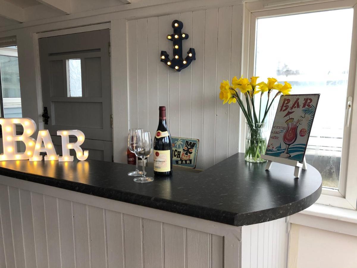 Dog Friendly Cottage 2 Mins To Beach With Hot Tub And Zappi Ev Lessingham エクステリア 写真