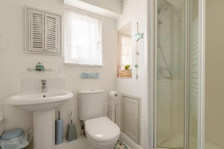 Dog Friendly Cottage 2 Mins To Beach With Hot Tub And Zappi Ev Lessingham エクステリア 写真