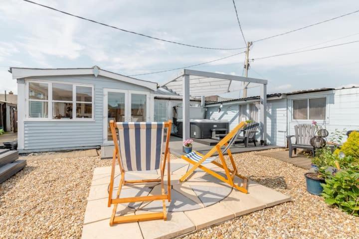 Dog Friendly Cottage 2 Mins To Beach With Hot Tub And Zappi Ev Lessingham エクステリア 写真